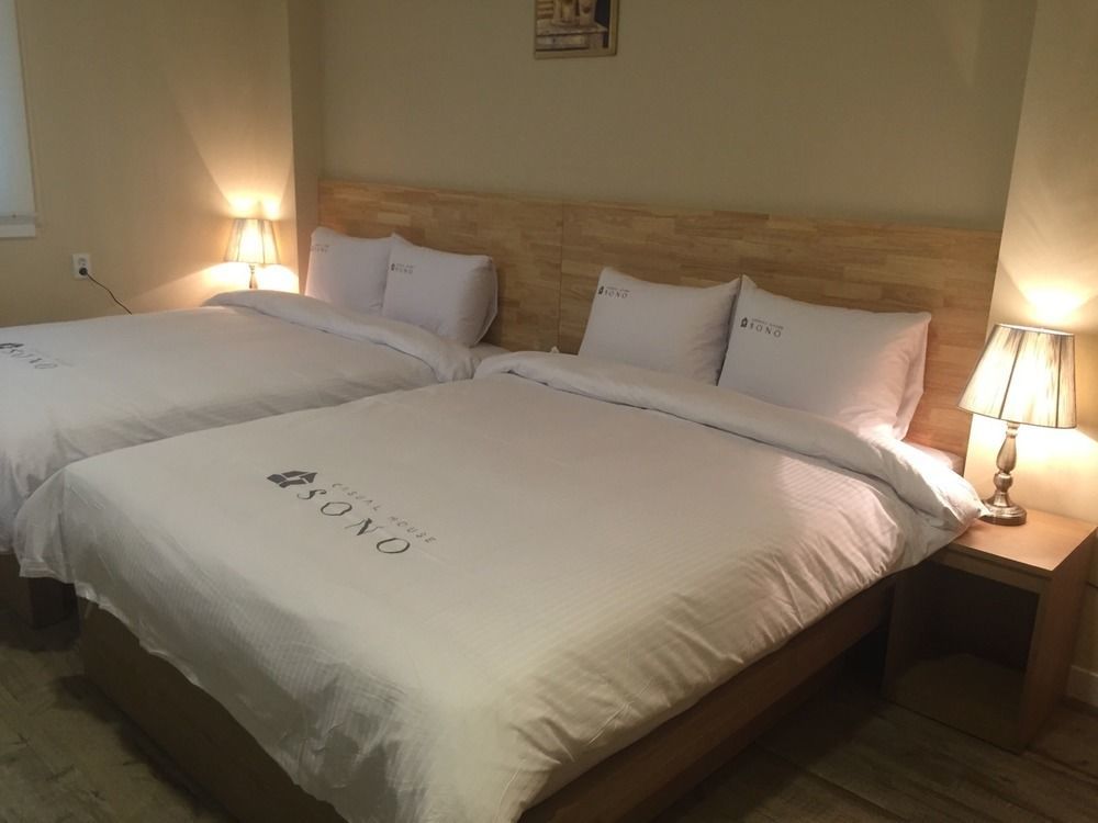 Отель Casual House Sono Тэгу Экстерьер фото
